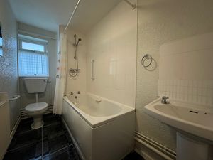 Photo 5- click for photo gallery